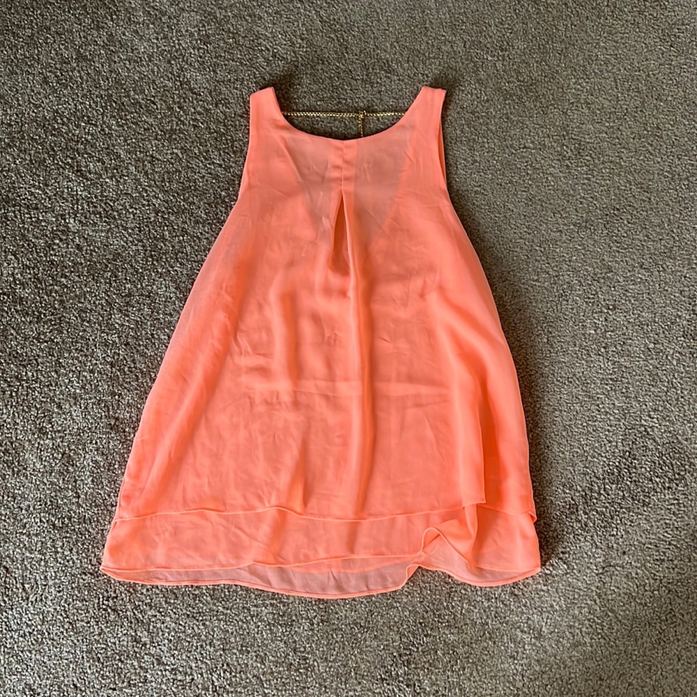 Peach flowy tank top, size small